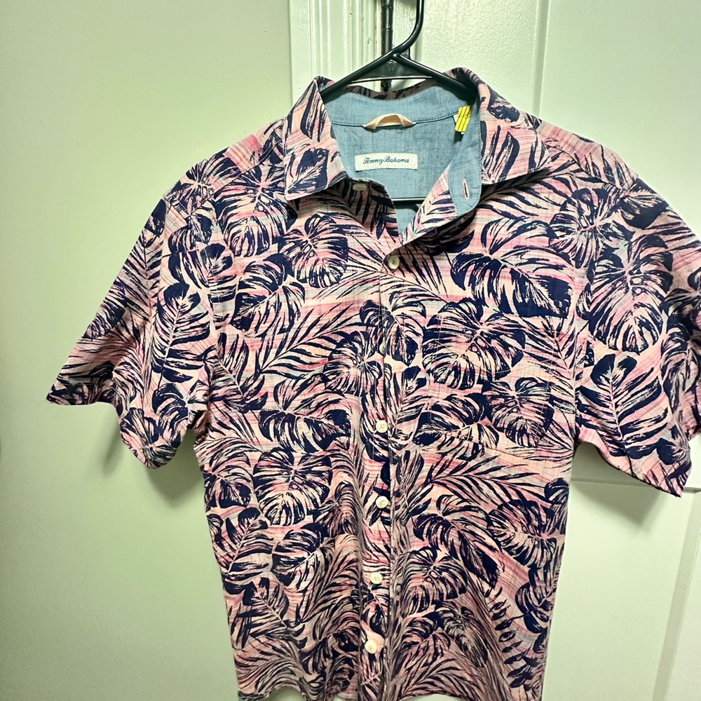 Tommy Bahama Pink and Blue Casual Button Down Shirt